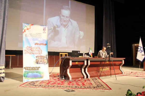 کیفیت بخشی به تامین و تربیت دانشجو معلمان از اهداف مهم دانشگاه فرهنگیان است 2