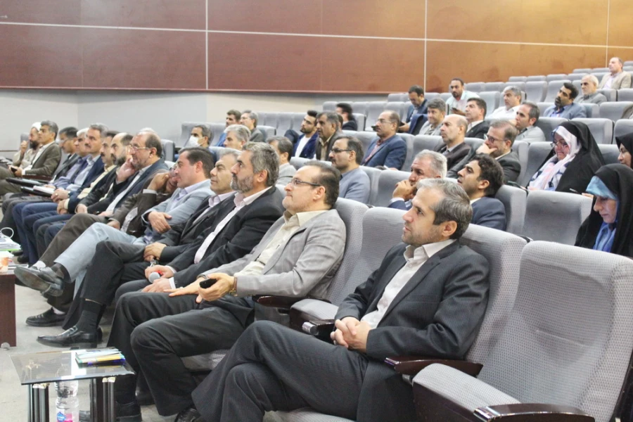 کیفیت بخشی به تامین و تربیت دانشجو معلمان از اهداف مهم دانشگاه فرهنگیان است 5