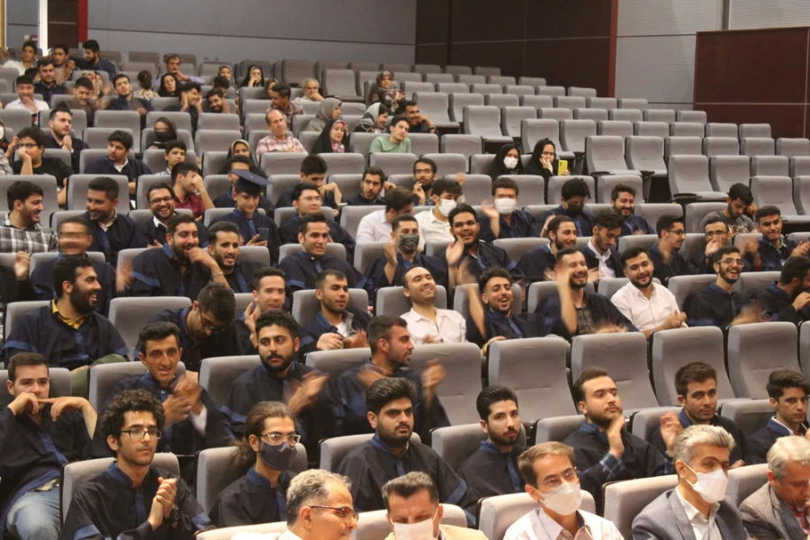 آیین دانش آموختگی دانشجو معلمان ورودی 97 به روایت تصویر 11