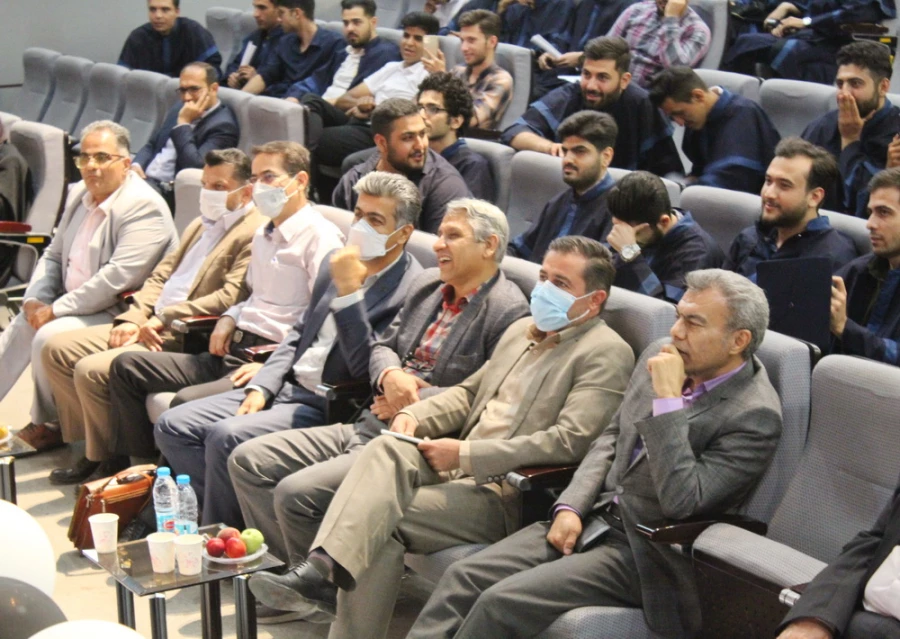 آیین دانش آموختگی دانشجو معلمان ورودی 97 به روایت تصویر 15