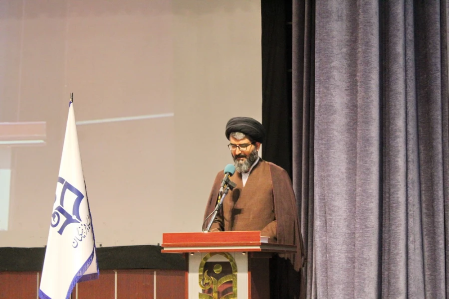 آیین افتتاحیه هشتمین دوره توانمندسازی و بهسازی استادان دروس تعلیم و تربیت اسلامی 4