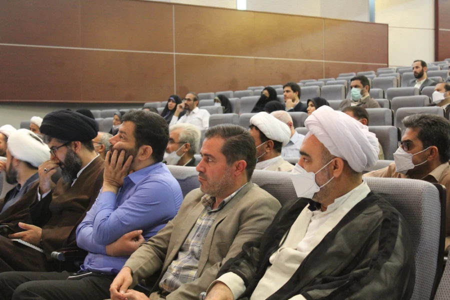 آیین افتتاحیه هشتمین دوره توانمندسازی و بهسازی استادان دروس تعلیم و تربیت اسلامی 6