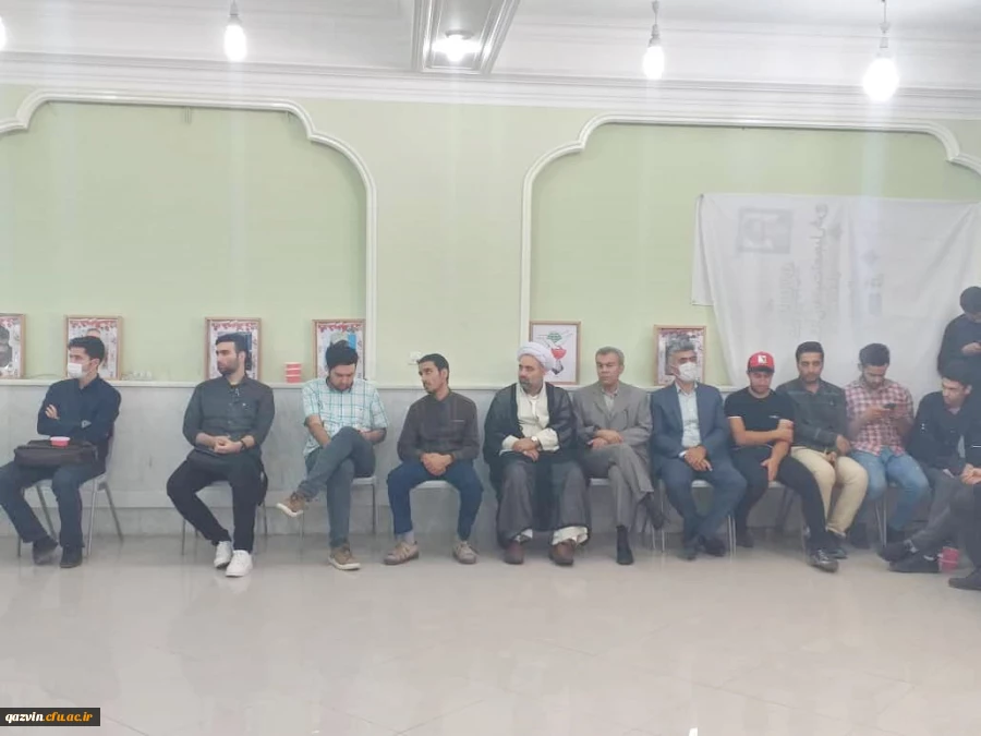 تجدید میثاق با شهدای والا مقام و بازدید از موزه دفاع مقدس  11