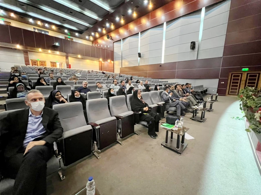 دوره آموزشی کارشناسان مسئول خدمات آموزشی و رابطان نظام وظیفه 10