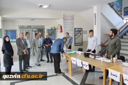 بازدید مدیر امور پردیس ها از روند ثبت نام پذیرفته شدگان کنکور 1401 به روایت تصویر 6