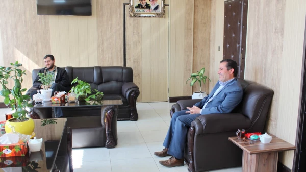 دانشگاه فرهنگیان آماده بهره گیری از ظرفیت های حوزه هنری در قالب تفاهم نامه مشترک است. 3