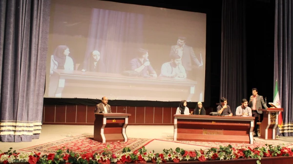 کرسی مناظره دانشجویی با عنوان گشت ارشاد، الزامات، باید و نبایدها 2