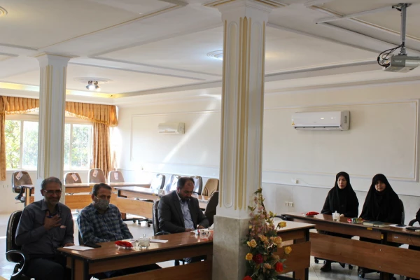 جلسه هم اندیشی هیات رئیسه دانشگاه فرهنگیان با مسئولان گزینش آموزش و پرورش کشور 6