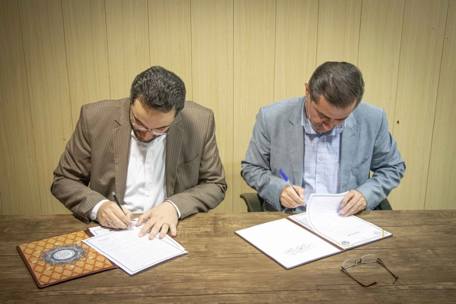 انعقاد تفاهم نامه همکاری مشترک بین دانشگاه فرهنگیان و جهاد دانشگاهی استان 5