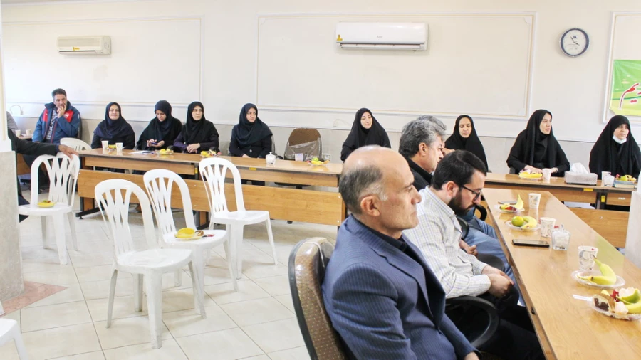 جلسه شورای اداری و تجلیل از بازنشستگان 11