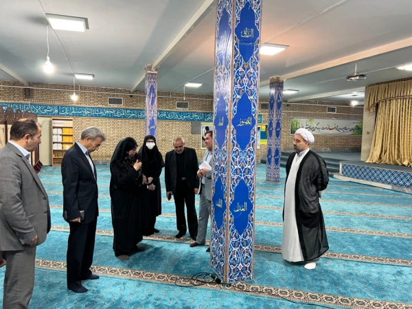 کیفیت خدمات رسانی سراهای دانشجویی دانشگاه فرهنگیان قزوین در مقایسه با سایر دانشگاه های استان مطلوب است 14