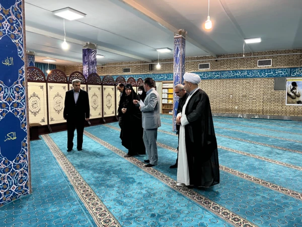 کیفیت خدمات رسانی سراهای دانشجویی دانشگاه فرهنگیان قزوین در مقایسه با سایر دانشگاه های استان مطلوب است 15