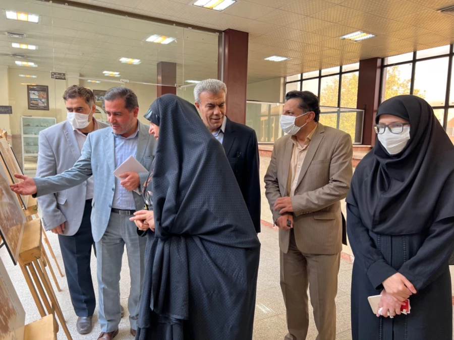 کیفیت خدمات رسانی سراهای دانشجویی دانشگاه فرهنگیان قزوین در مقایسه با سایر دانشگاه های استان مطلوب است 19