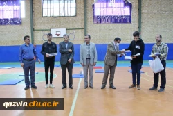تقدیر از برگزیدگان مسابقات ورزشی به مناسبت گرامیداشت هفته تربیت بدنی به روایت تصویر 4
