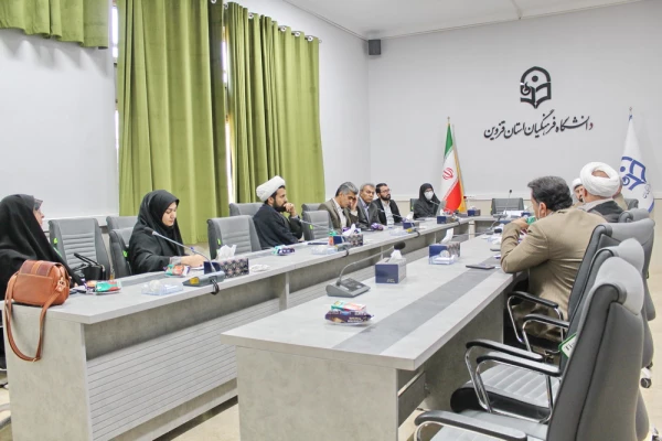 نشست هم اندیشی استادان با موضوع بررسی ابعاد و ماهیت اغتشاشات اخیر 2