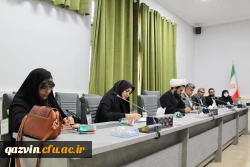 نشست هم اندیشی استادان با موضوع بررسی ابعاد و ماهیت اغتشاشات اخیر 9