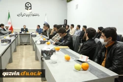 وظیفه خطیر دانشجومعلمان در تبیین چالش های اقتصادی و ایجاد فضای گفتمان سازی 5