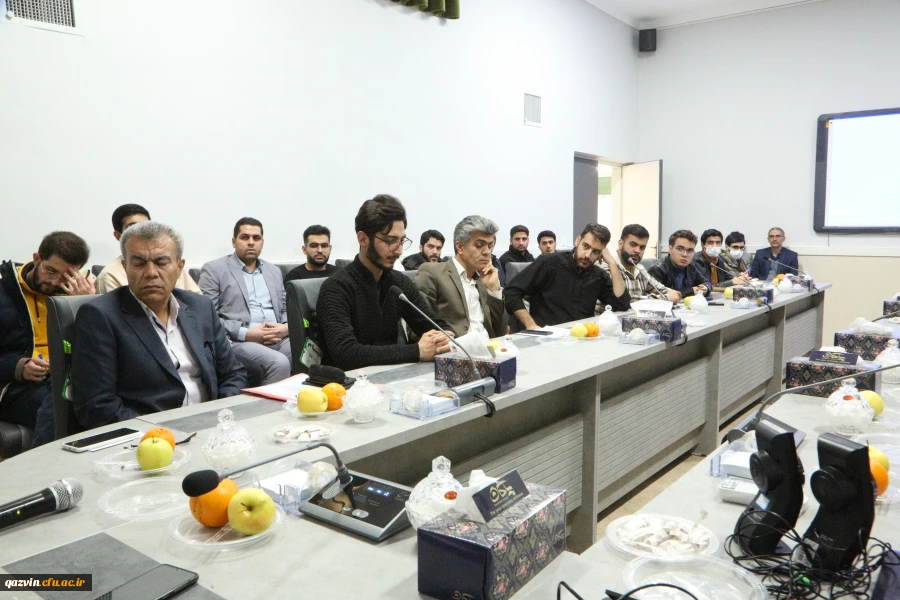 وظیفه خطیر دانشجومعلمان در تبیین چالش های اقتصادی و ایجاد فضای گفتمان سازی 9