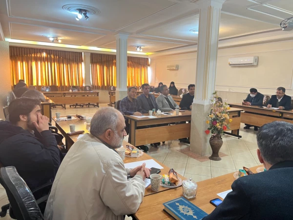 کرسی علمی و ترویجی ابعاد و ویژگی های جهاد تبیین موفق در رهیافت آموزه های قرآنی 6