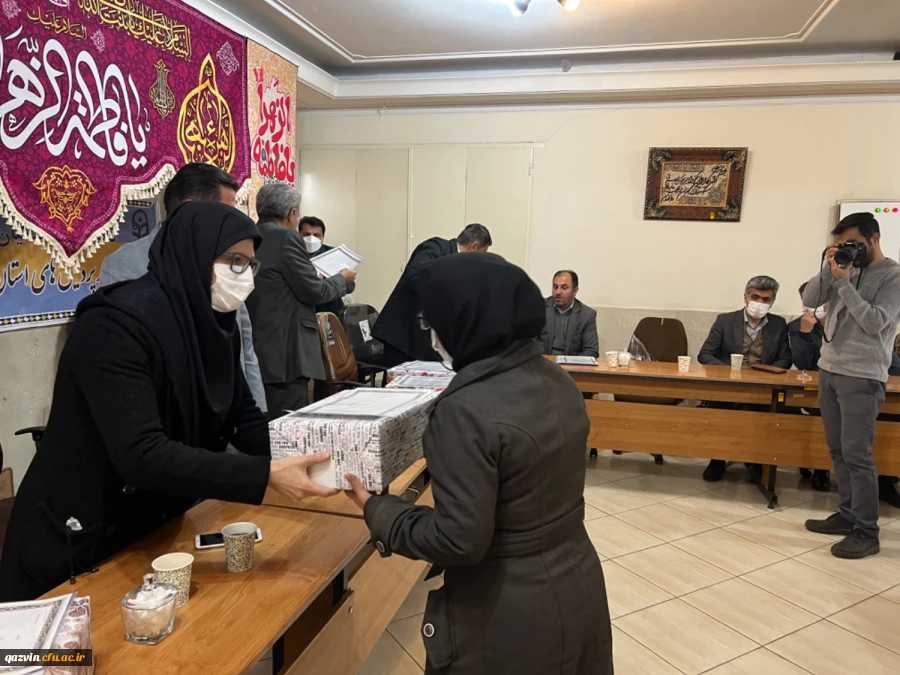 گرامیداشت مقام روز زن و مادر به روایت تصویر 2