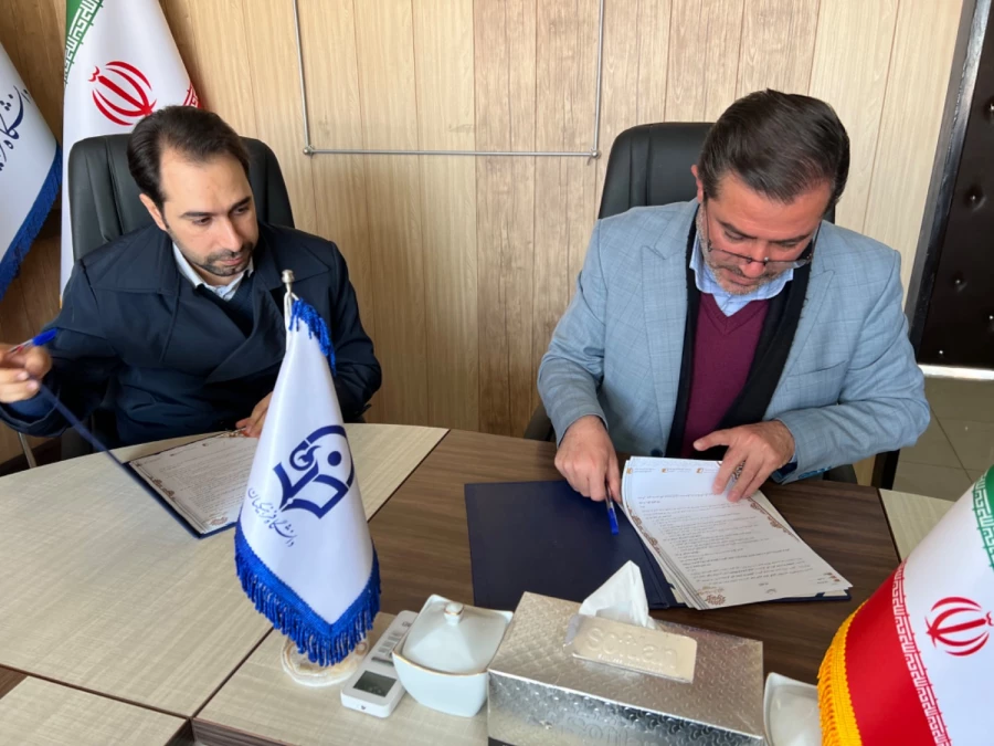 تفاهم نامه مشترک بین دانشگاه فرهنگیان و حوزه هنری به امضا رسید 13