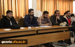 مرحله مقدماتی مسابقات مناظره دانشجویان در قزوین برگزار شد. 16