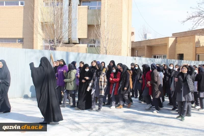 همزمان با هفته مشاغل در استان قزوین:

بازدید دانش آموزان استان از دانشگاه فرهنگیان