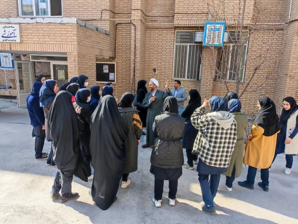 بازدید دانش آموزان استان از دانشگاه فرهنگیان 8