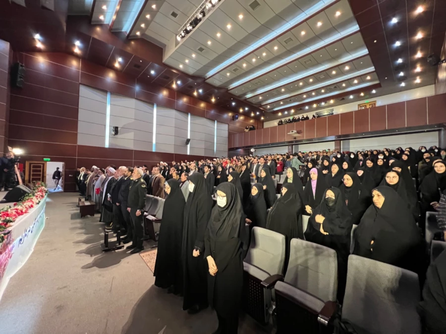 دانشگاه فرهنگیان مورد توجه نظام است 7