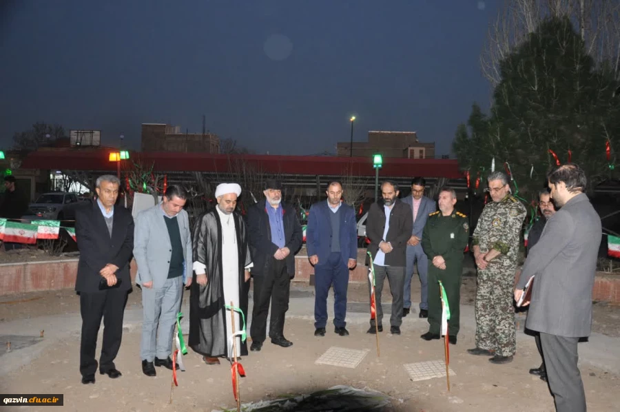 نشست هم اندیشی اساتید درس آشنایی با علوم و معارف دفاع مقدس دانشگاه های استان 2