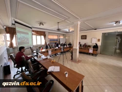 کرسی علمی ترویجی شاخصه های معلم تراز در اندیشه های مقام معظم رهبری 8