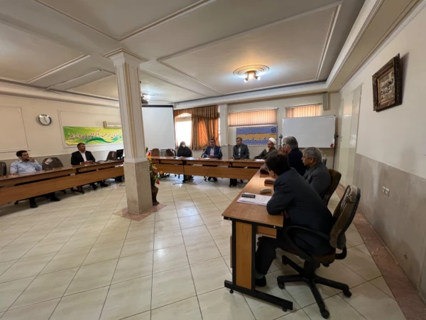 نشست صمیمی مدیر امور استانی و اعضای هیات علمی 7