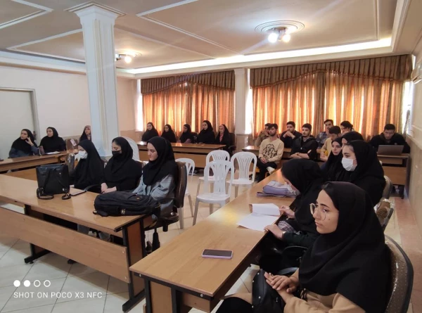 برگزاری جلسه هم اندیشی دانشجو معلمان با مدیران آموزش و پرورش ناحیه آبیک 2