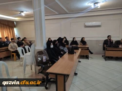 برگزاری جلسه هم اندیشی دانشجو معلمان با مدیران آموزش و پرورش ناحیه آبیک 6