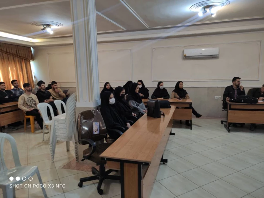 برگزاری جلسه هم اندیشی دانشجو معلمان با مدیران آموزش و پرورش ناحیه آبیک 6