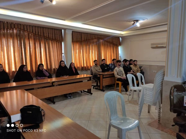 برگزاری جلسه هم اندیشی دانشجو معلمان با مدیران آموزش و پرورش ناحیه آبیک 7