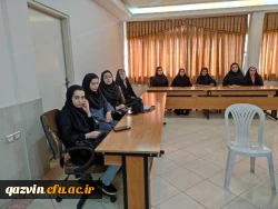 برگزاری جلسه هم اندیشی دانشجو معلمان با مدیران آموزش و پرورش ناحیه آبیک 8