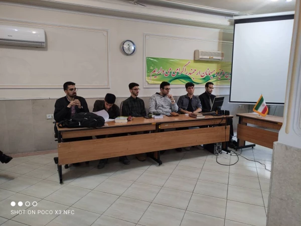 برگزاری جلسه هم اندیشی دانشجو معلمان با مدیران آموزش و پرورش ناحیه آبیک 9