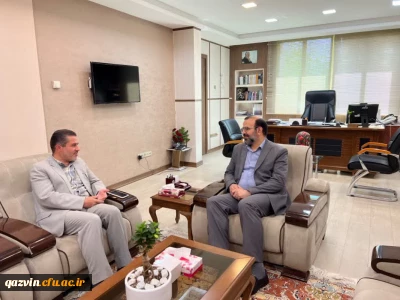 در استانداری قزوین برگزار گردید:

نشست صمیمی مدیر امور استانی دانشگاه فرهنگیان قزوین با معاون سیاسی امنیتی