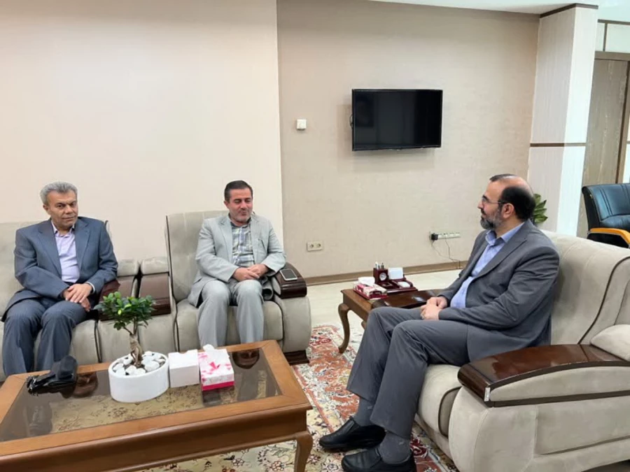 نشست صمیمی مدیر امور استانی دانشگاه فرهنگیان قزوین با معاون سیاسی امنیتی 3