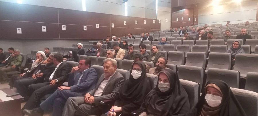 برگزاری آیین نکوداشت مقام معلمان در حوزه های دانشجویان، استادان و مجریان طرح کارورزی 9