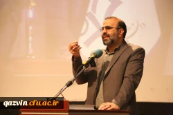 
دانشجومعلمان جهادی به دور از نگاه خبرنگاران تاریخ سازی می کنند
 7