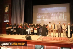 
دانشجومعلمان جهادی به دور از نگاه خبرنگاران تاریخ سازی می کنند
 13