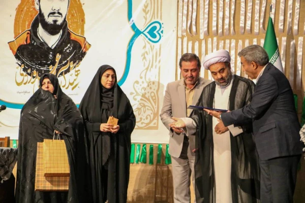 تشییع شهید خوشنام در دانشگاه فرهنگیان قزوین 2