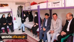 تاکید مقام معظم رهبری بر جذب معلمین از راه دانشگاه فرهنگیان است. 2