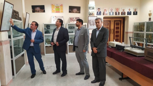 بازدید معاون دانشجویی و سرپرست مرکز بهسازی و منابع انسانی و تحصیلات تکمیلی دانشگاه فرهنگیان از استان قزوین 3