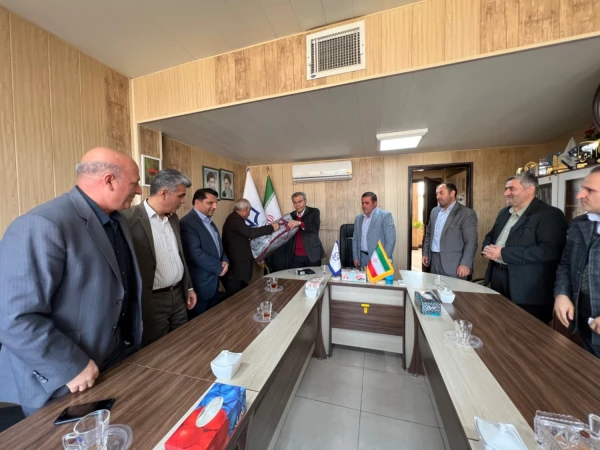 مراسم تجلیل از همکار بازنشسته محمد حسین آقاعلیخانی 3