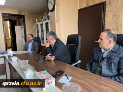 مراسم تجلیل از همکار بازنشسته محمد حسین آقاعلیخانی 4