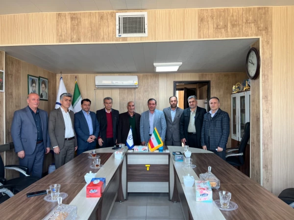 مراسم تجلیل از همکار بازنشسته محمد حسین آقاعلیخانی 6