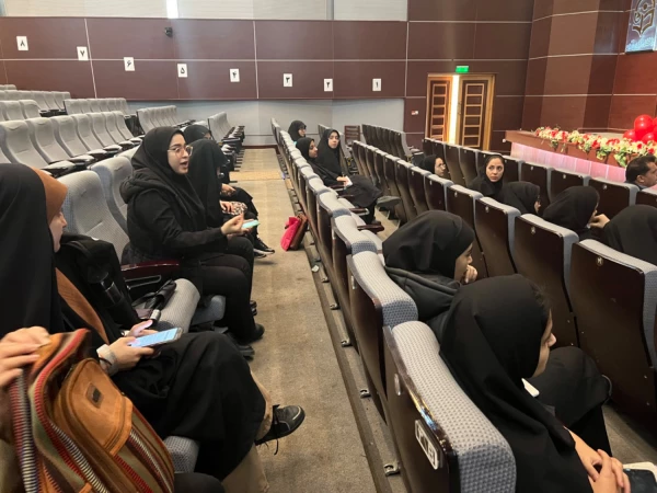 تریبون آزاد مطالبات دانشجویی پردیس خواهران 6